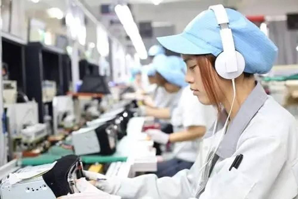 富士康最新动态，如何加入并顺利适应工作环境
