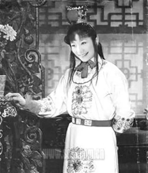 杜鹃女明星,杜鹃女明星的日常趣事
