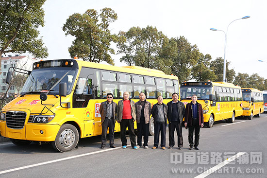 泰安客运资讯，自然美景探索之旅启程