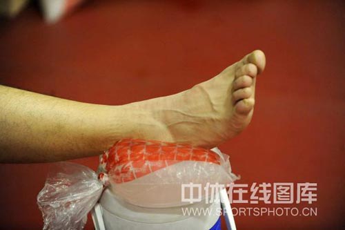 小步舞动的快乐时光，最新脚责解析